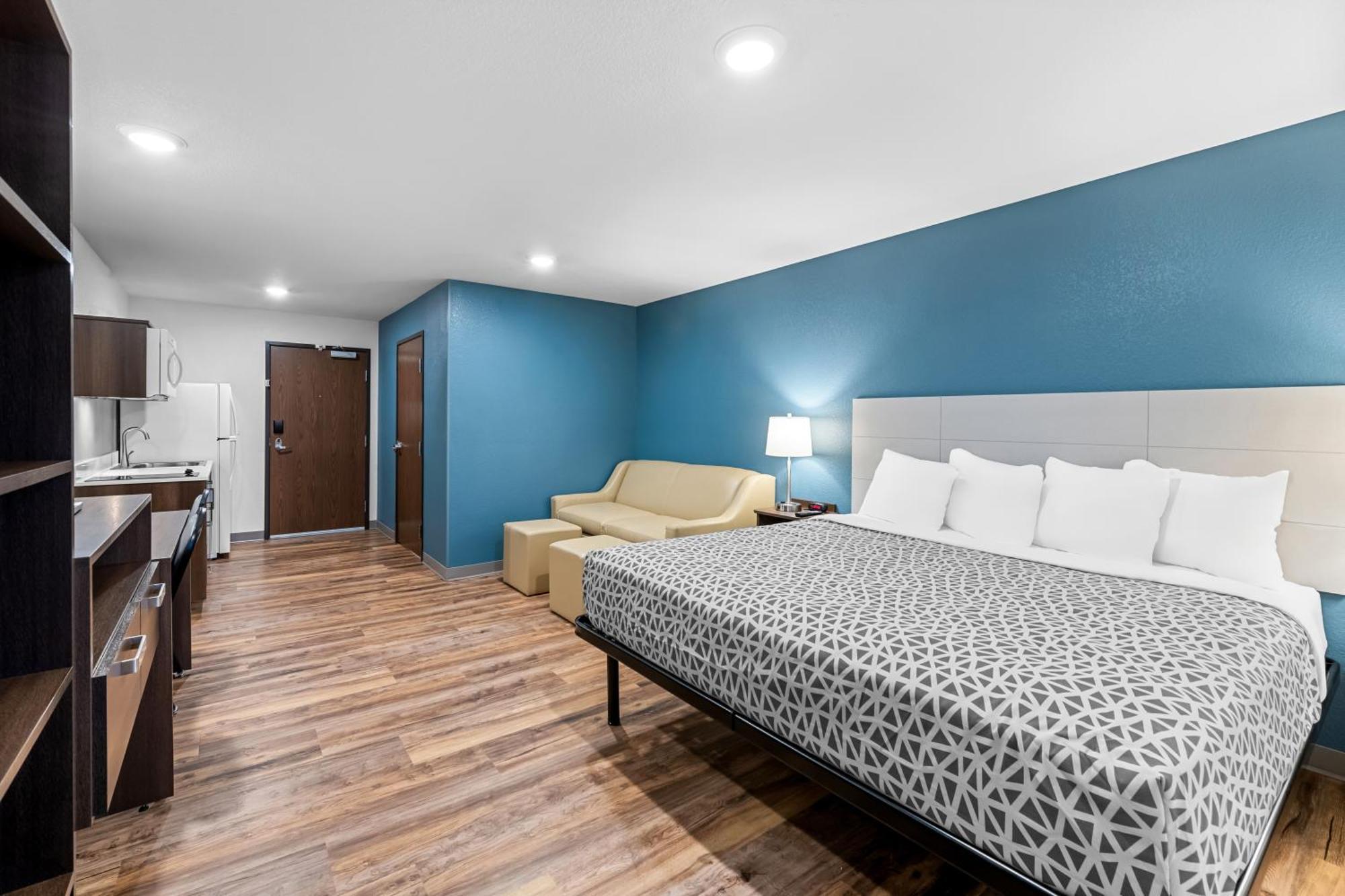 Woodspring Suites Kansas City Airport מראה חיצוני תמונה