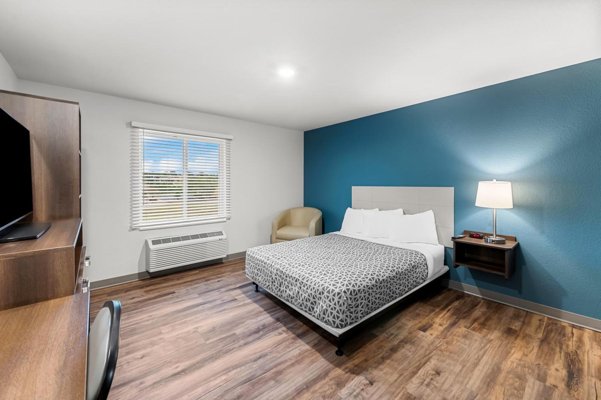 Woodspring Suites Kansas City Airport מראה חיצוני תמונה